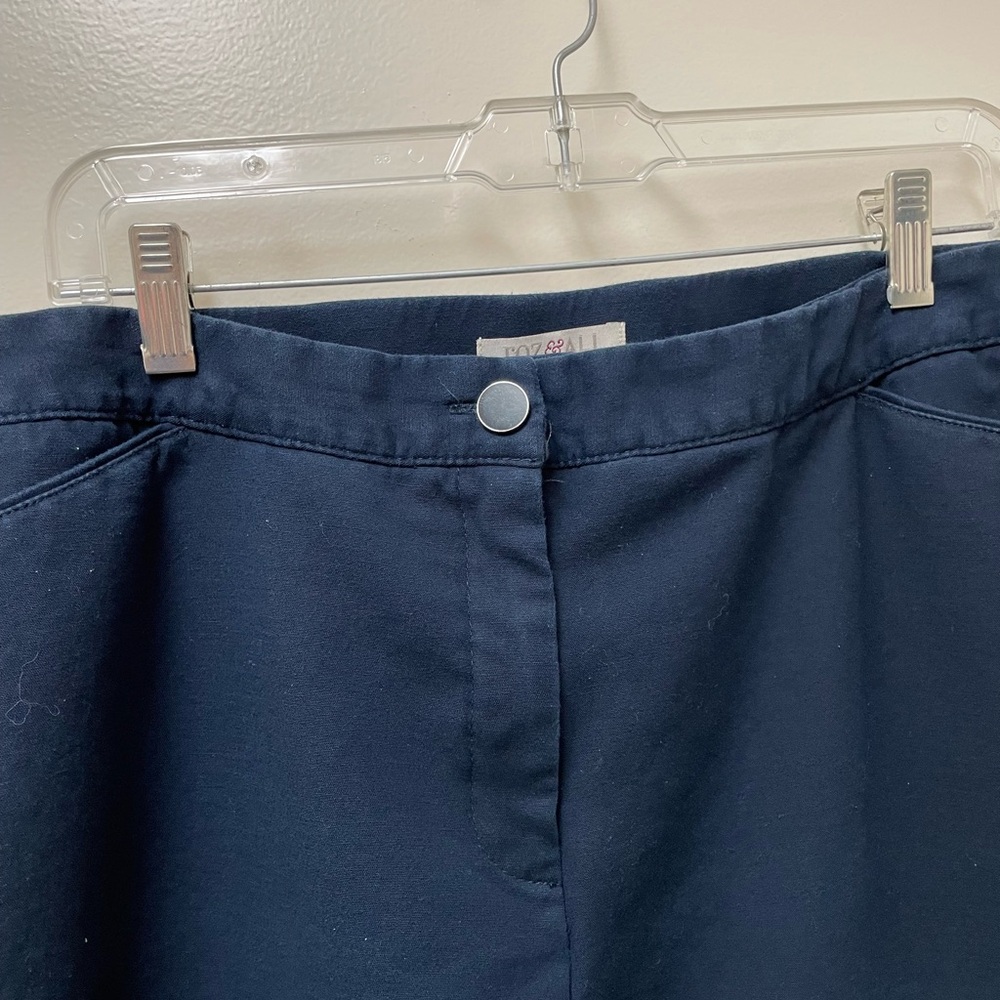 Rox & Ali - Navy blue cotton capri pants
